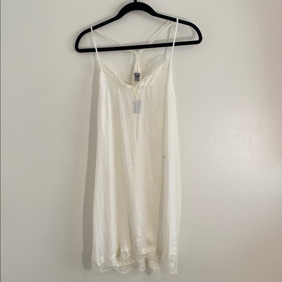 NWT Aerie White Lace Racerback Slip Nightie Dress sz Medium - Picture 1 of 10